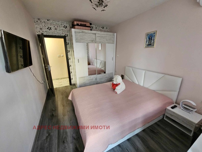 De vânzare  2 dormitoare Stara Zagora , Tri ciuciura - sever , 104 mp | 62260207 - imagine [2]