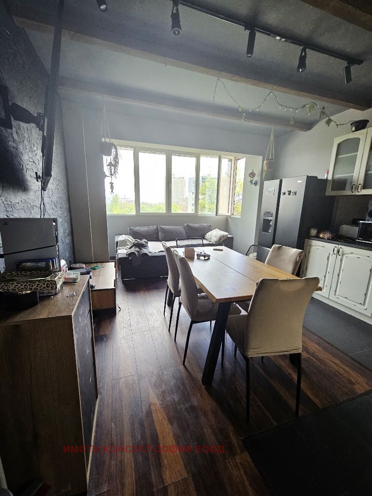 Продава  3-стаен, град София, Захарна фабрика •  190 000 EUR • ID 78848082 — holmes.bg - [1] 