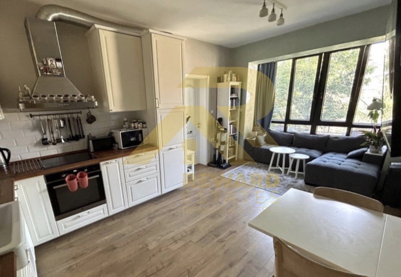 Продава 3-СТАЕН, гр. София, Бъкстон, снимка 3 - Апартаменти - 52519612