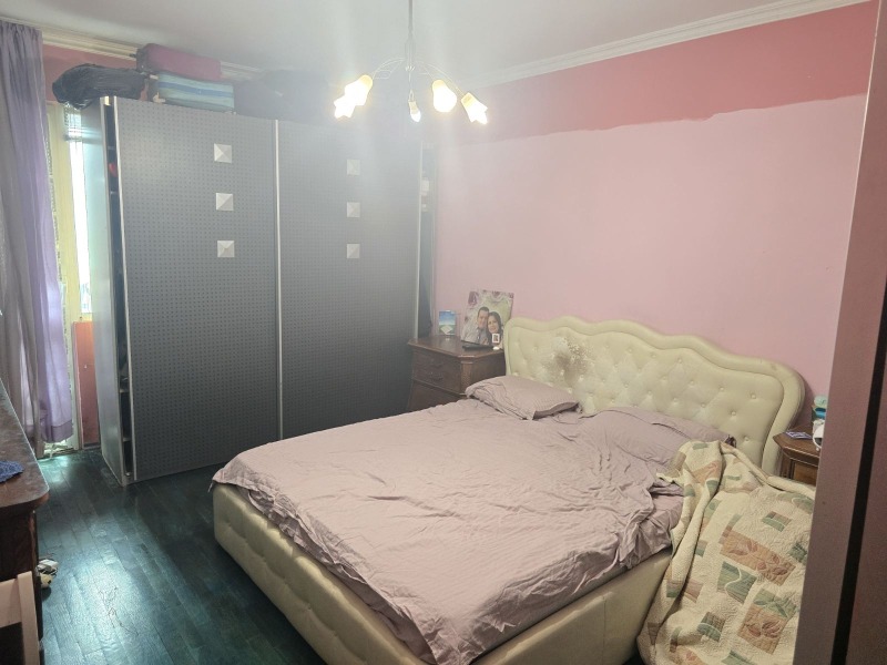For Sale  3 bedroom Sofia , Mladost 4 , 100 sq.m | 48699715