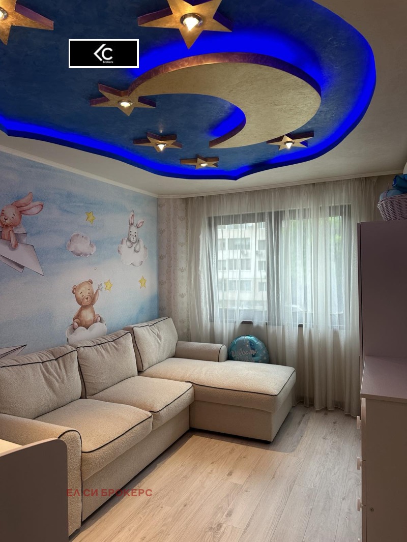 Продава 4-СТАЕН, гр. София, Света Троица, снимка 11 - Апартаменти - 52587952