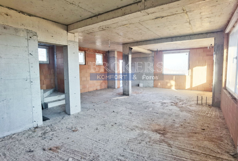 Myytävänä  Talo Varna , m-t Manastirski rid , 249 neliömetriä | 99238303 - kuva [7]