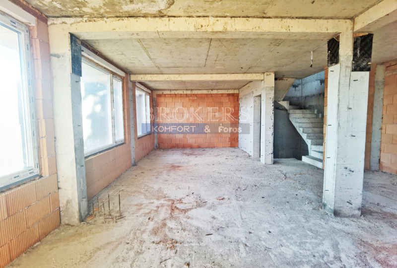 Myytävänä  Talo Varna , m-t Manastirski rid , 249 neliömetriä | 99238303 - kuva [5]