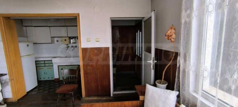 Продава КЪЩА, гр. Троян, област Ловеч, снимка 4 - Къщи - 52804329