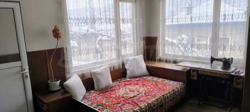Продава КЪЩА, гр. Троян, област Ловеч, снимка 7 - Къщи - 52804329