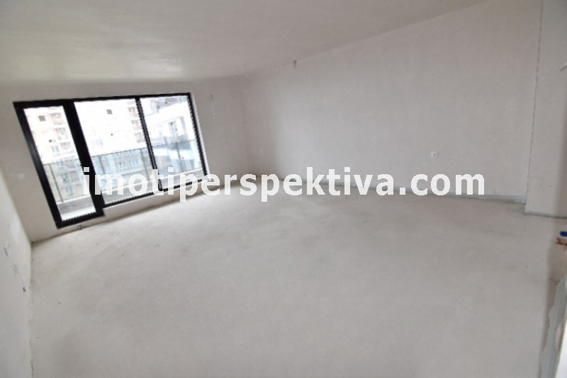 Продава 3-СТАЕН, гр. Пловдив, Кючук Париж, снимка 3 - Апартаменти - 54218006