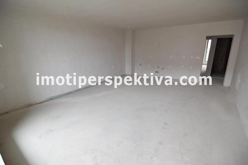 Продава 3-СТАЕН, гр. Пловдив, Кючук Париж, снимка 2 - Апартаменти - 54218006