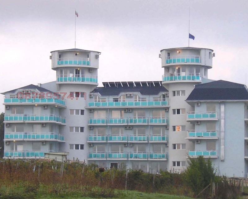 Продава ХОТЕЛ, гр. Царево, област Бургас, снимка 2 - Хотели - 52780409