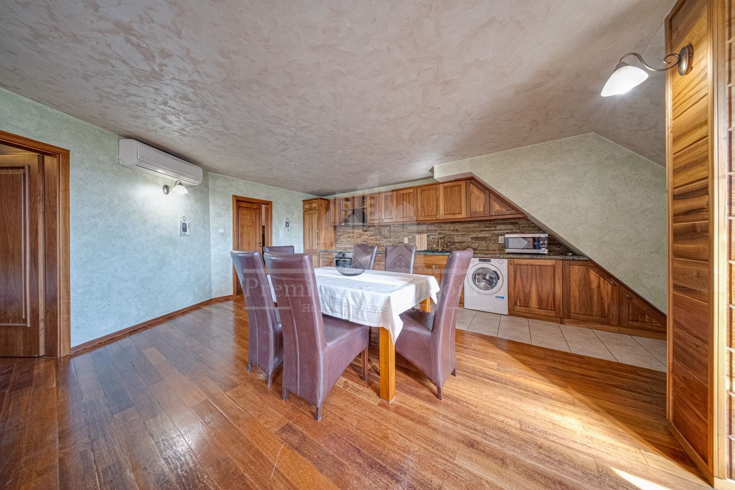 Продава 3-СТАЕН, гр. София, Зона Б-19, снимка 7 - Апартаменти - 53808000