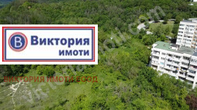Juoni Buzludža, Veliko Tarnovo