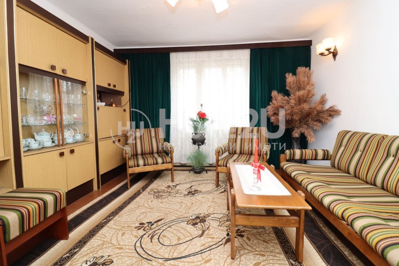 Продава  3-стаен, град София, Център •  219 990 EUR • ID 57491886 — holmes.bg - [1] 