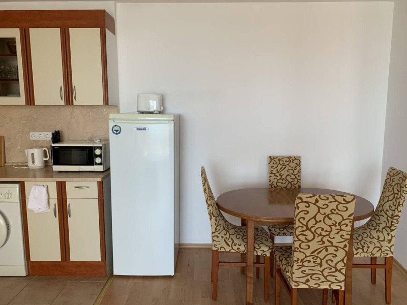 Till salu  2 sovrum region Burgas , Sveti Vlas , 104 kvm | 46825913 - bild [5]