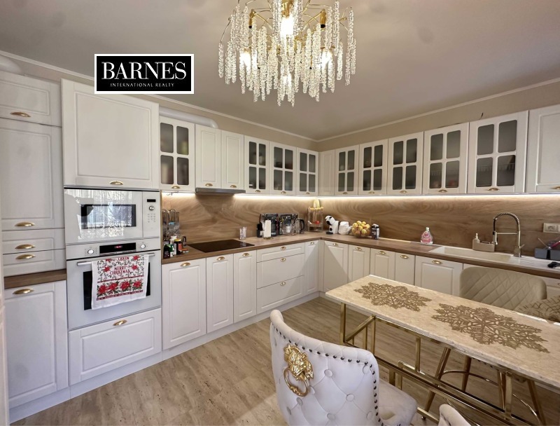 Продава 4-СТАЕН, гр. Пловдив, Кършияка, снимка 2 - Апартаменти - 52588843