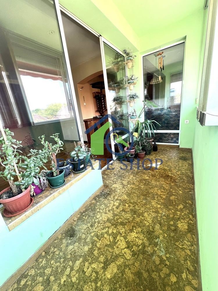 Продава ЕТАЖ ОТ КЪЩА, гр. Пловдив, Гагарин, снимка 6 - Етаж от къща - 54293132