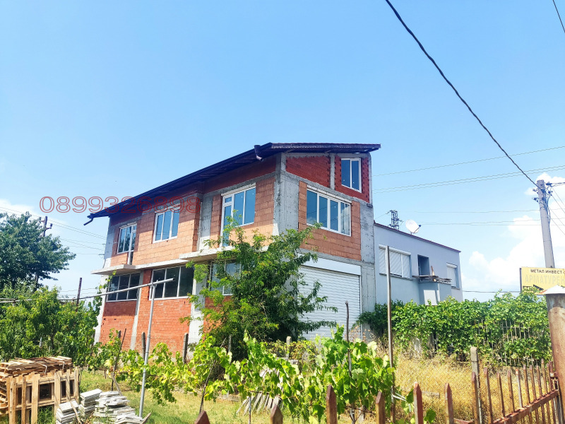 Продава КЪЩА, гр. Благоевград, Втора промишлена зона, снимка 2 - Къщи - 53381767