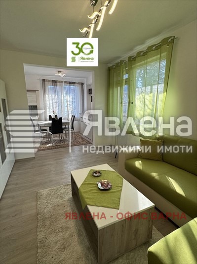 Продава КЪЩА, гр. Провадия, област Варна, снимка 3 - Къщи - 49263921