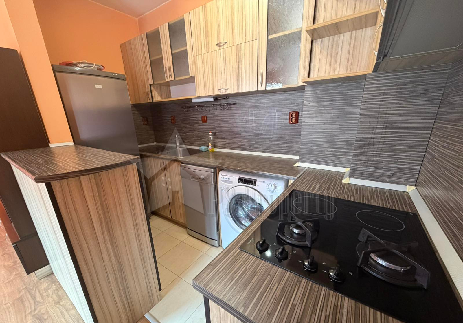 Продава 3-СТАЕН, гр. Стара Загора, Център, снимка 3 - Апартаменти - 54613901