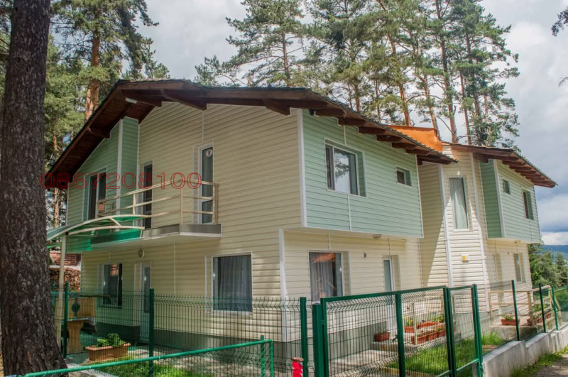 Продава ВИЛА в област Пазарджик, м-т Цигов чарк - 240 кв.м / 420 000 € » 821 448.60 лв.