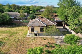 Продажба на имоти в с. Сираково, област Добрич - изображение 1 