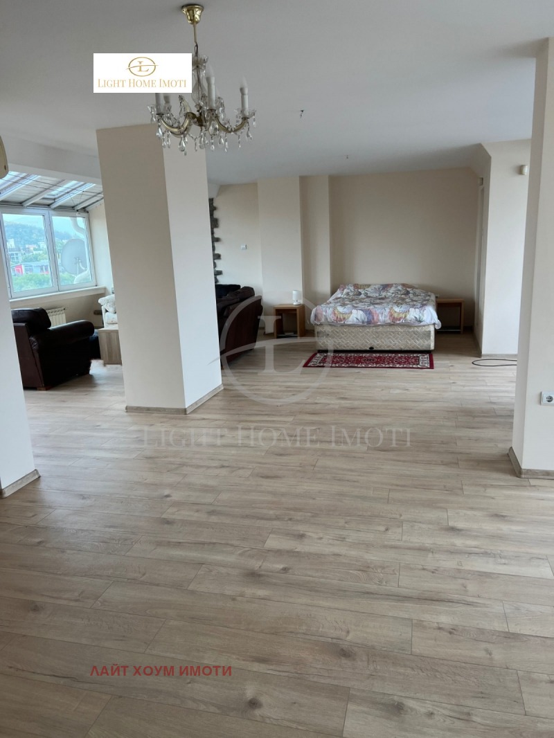 À venda  2 quartos Plovdiv , Karchiiaka , 220 m² | 78693897 - imagem [2]