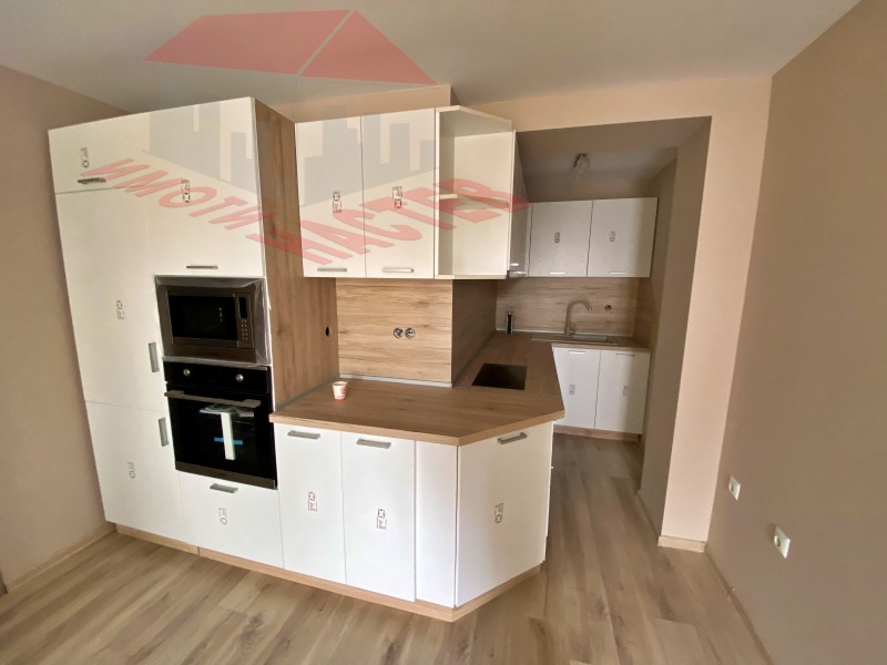 Продава 3-СТАЕН, гр. Шумен, Тракия, снимка 2 - Апартаменти - 52802449