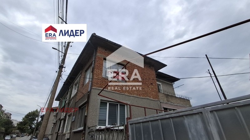 Продава ЕТАЖ ОТ КЪЩА, гр. Русе, Дружба 2, снимка 13 - Етаж от къща - 56015488