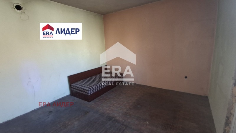 Продава ЕТАЖ ОТ КЪЩА, гр. Русе, Дружба 2, снимка 12 - Етаж от къща - 56015488