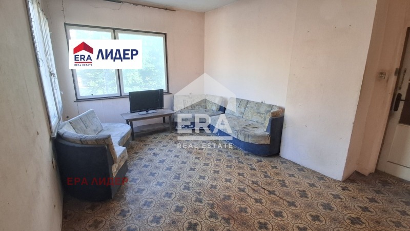 Продава ЕТАЖ ОТ КЪЩА, гр. Русе, Дружба 2, снимка 16 - Етаж от къща - 56015488