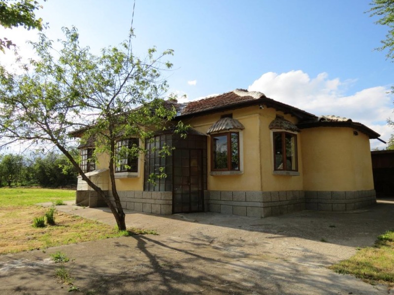 Продава КЪЩА, с. Сираково, област Добрич, снимка 5 - Къщи - 45451153