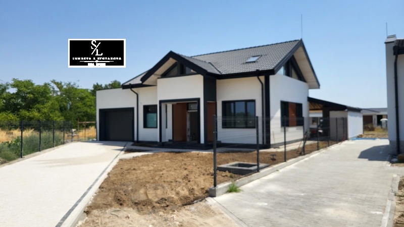 Til salgs  Hus region Plovdiv , Radinovo , 360 kvm | 42158375 - bilde [2]