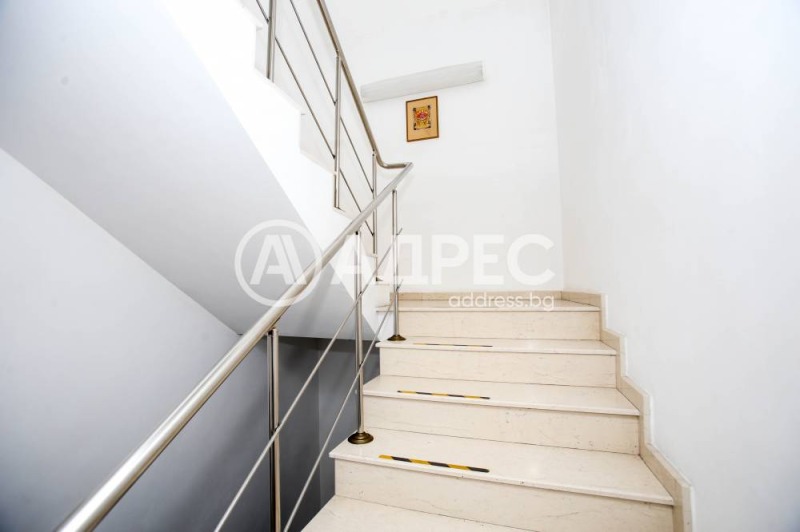 In vendita  Edificio industriale Sofia , Liulin 6 , 826 mq | 86744493 - Immagine [9]