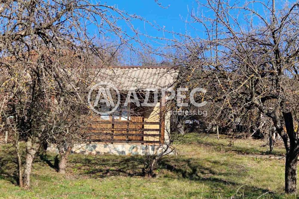 Продава ПАРЦЕЛ, гр. Годеч, област София област