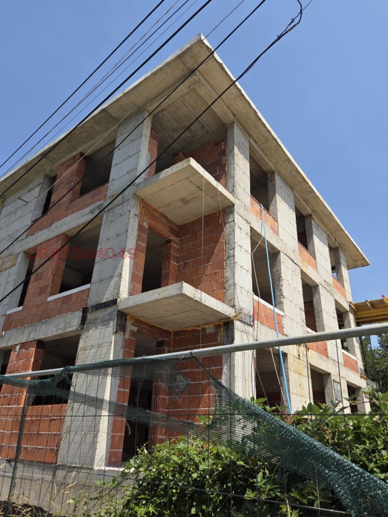 Продаја  3 спаваће собе Софија , Карпузица , 137 м2 | 67380173 - слика [2]