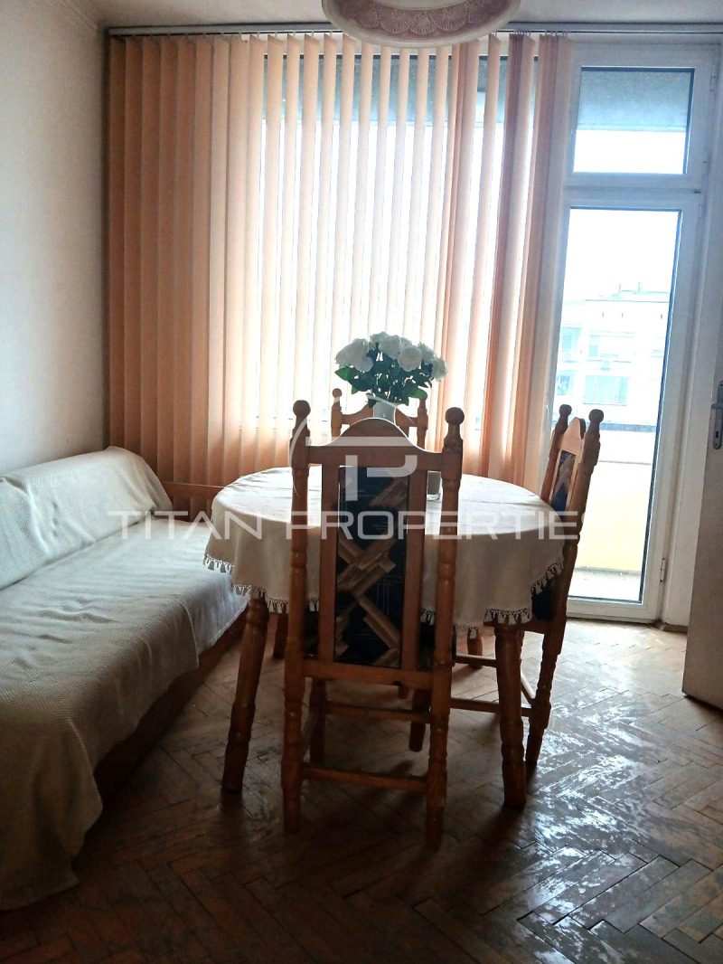 Продава МНОГОСТАЕН, гр. Пловдив, Кючук Париж, снимка 2 - Апартаменти - 52653234