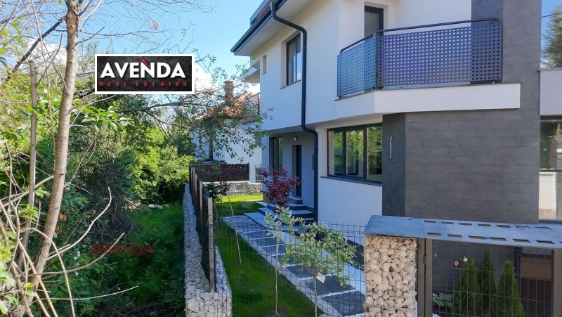 De vânzare  Casa Sofia , Lozen , 255 mp | 13592577