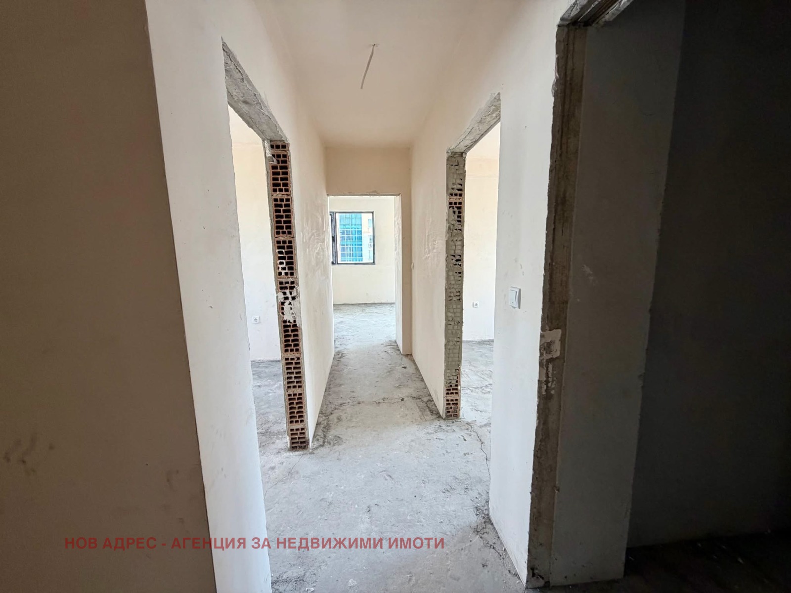 Продава 3-СТАЕН, гр. Търговище, Вароша, снимка 3 - Апартаменти - 54637177