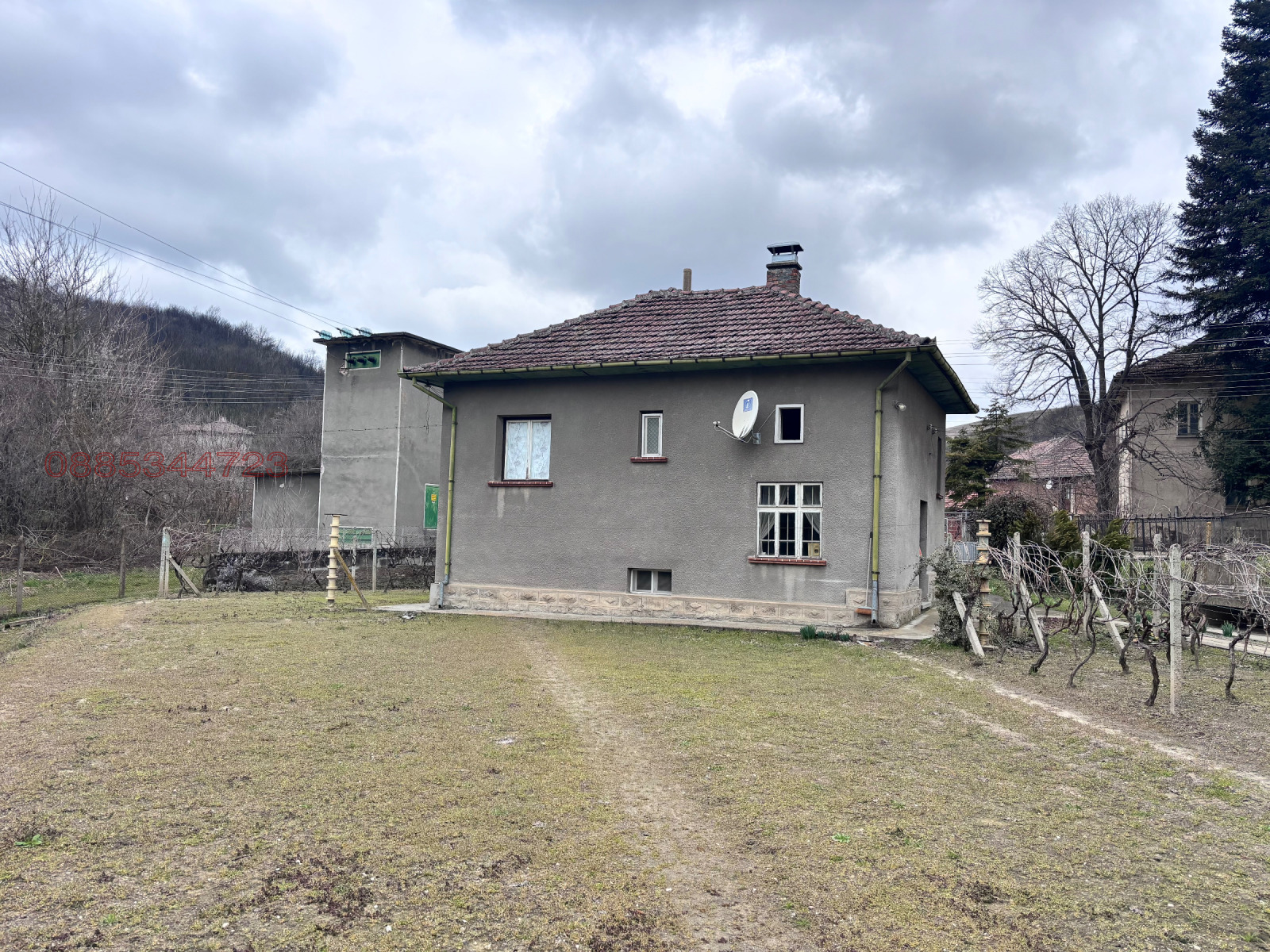 Продава КЪЩА, с. Лозица, област Плевен