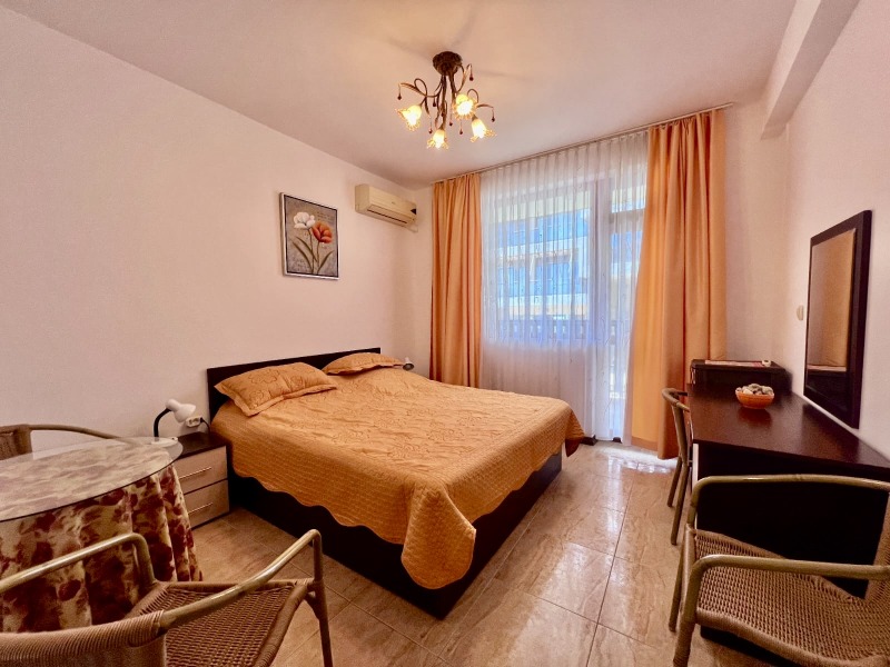 Продава  2-стаен област Бургас , гр. Свети Влас , 67 кв.м | 78995993 - изображение [8]