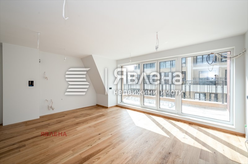 Продава 3-СТАЕН, гр. София, Център, снимка 3 - Апартаменти - 52726893