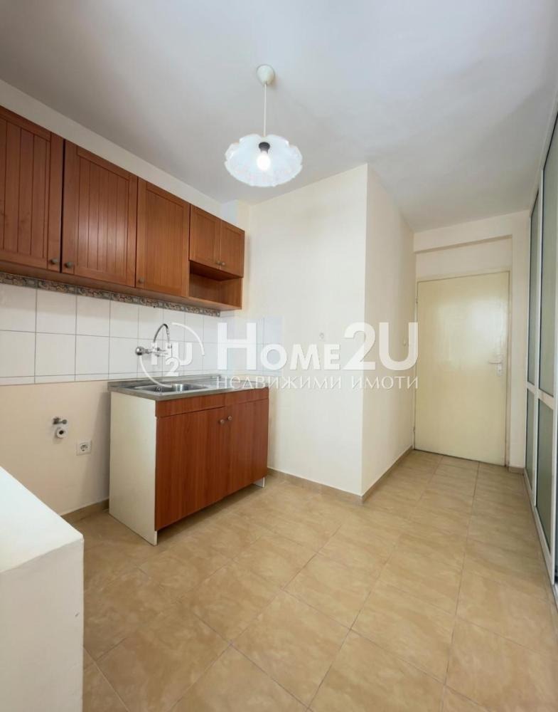 Продава 3-СТАЕН, гр. Варна, Окръжна болница-Генерали, снимка 2 - Апартаменти - 56250625