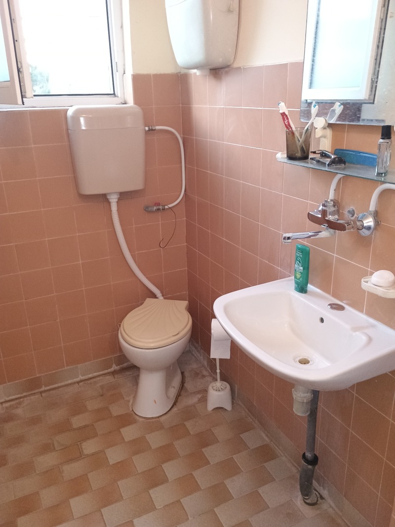 Продава  Къща област Велико Търново , с. Драгомирово , 120 кв.м | 62311751 - изображение [9]