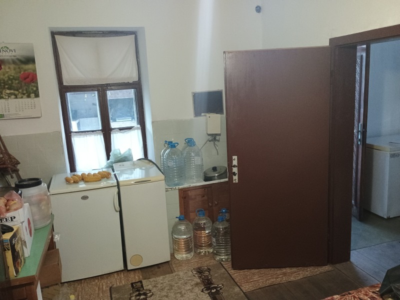 Продава  Къща област Велико Търново , с. Драгомирово , 120 кв.м | 62311751 - изображение [8]