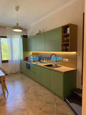 1 dormitorio k.k. Chayka, Varna 1