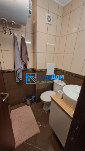 1 dormitorio k.k. Chayka, Varna 9