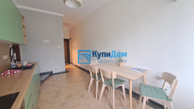1 dormitorio k.k. Chayka, Varna 4