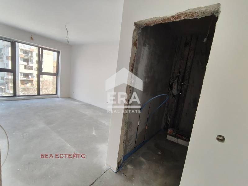 Продава 4-СТАЕН, гр. София, Гоце Делчев, снимка 3 - Апартаменти - 51244444