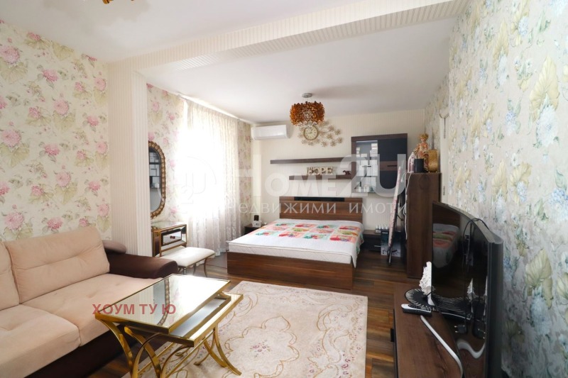 Продава 4-СТАЕН, гр. София, Света Троица, снимка 3 - Апартаменти - 52874769