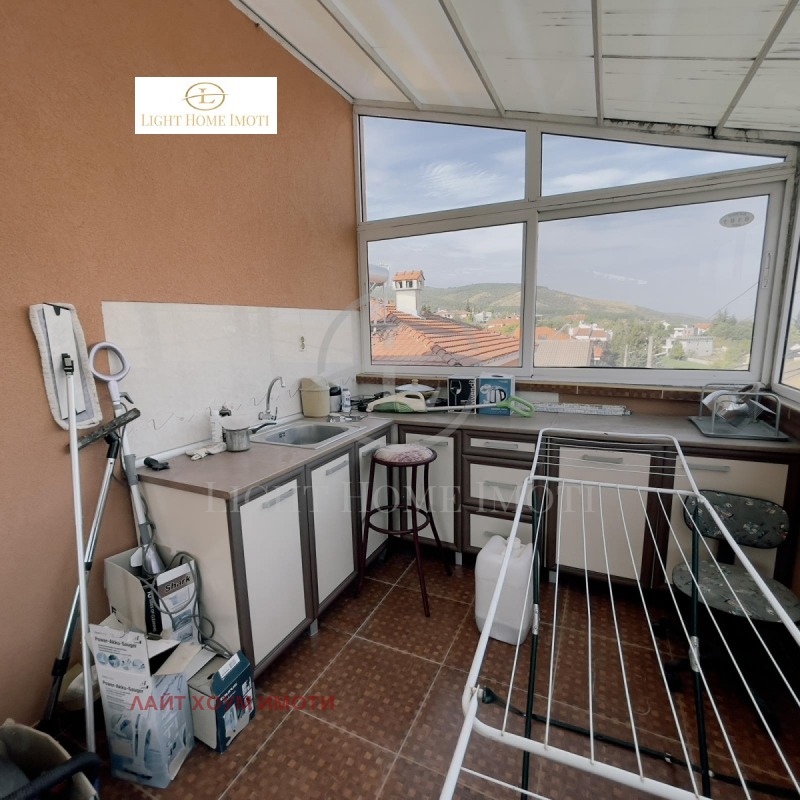 En venta  Oficina Plovdiv , Karshiyaka , 140 metros cuadrados | 92423532 - imagen [13]