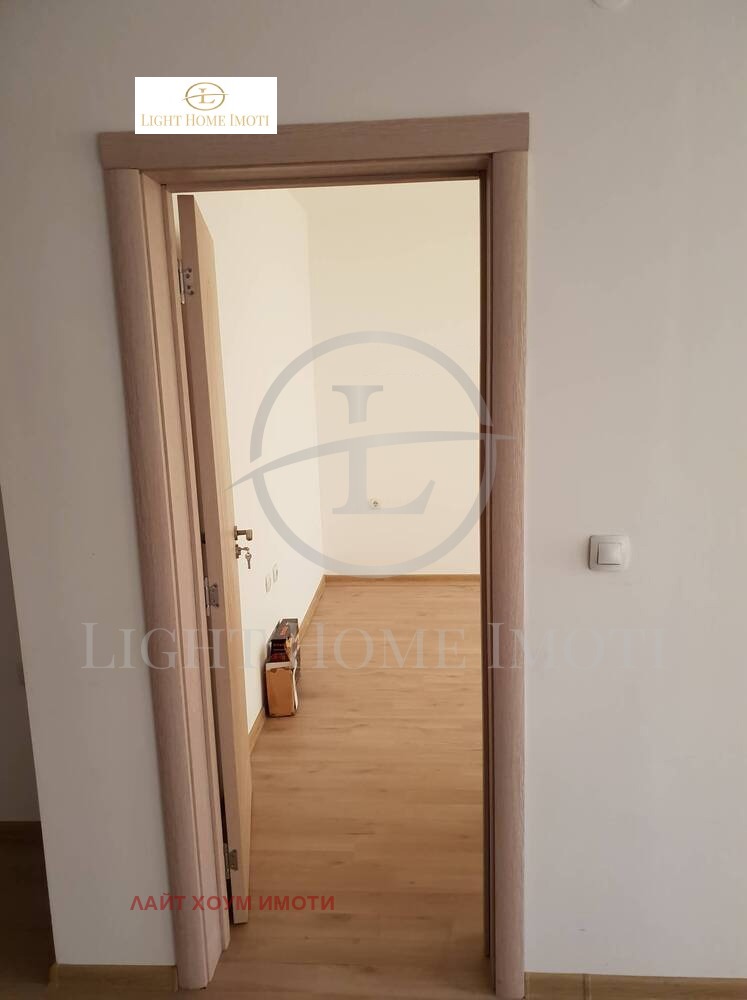 En venta  Oficina Plovdiv , Karshiyaka , 140 metros cuadrados | 92423532 - imagen [9]