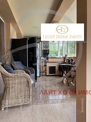 En venta  Oficina Plovdiv , Karshiyaka , 140 metros cuadrados | 92423532 - imagen [11]